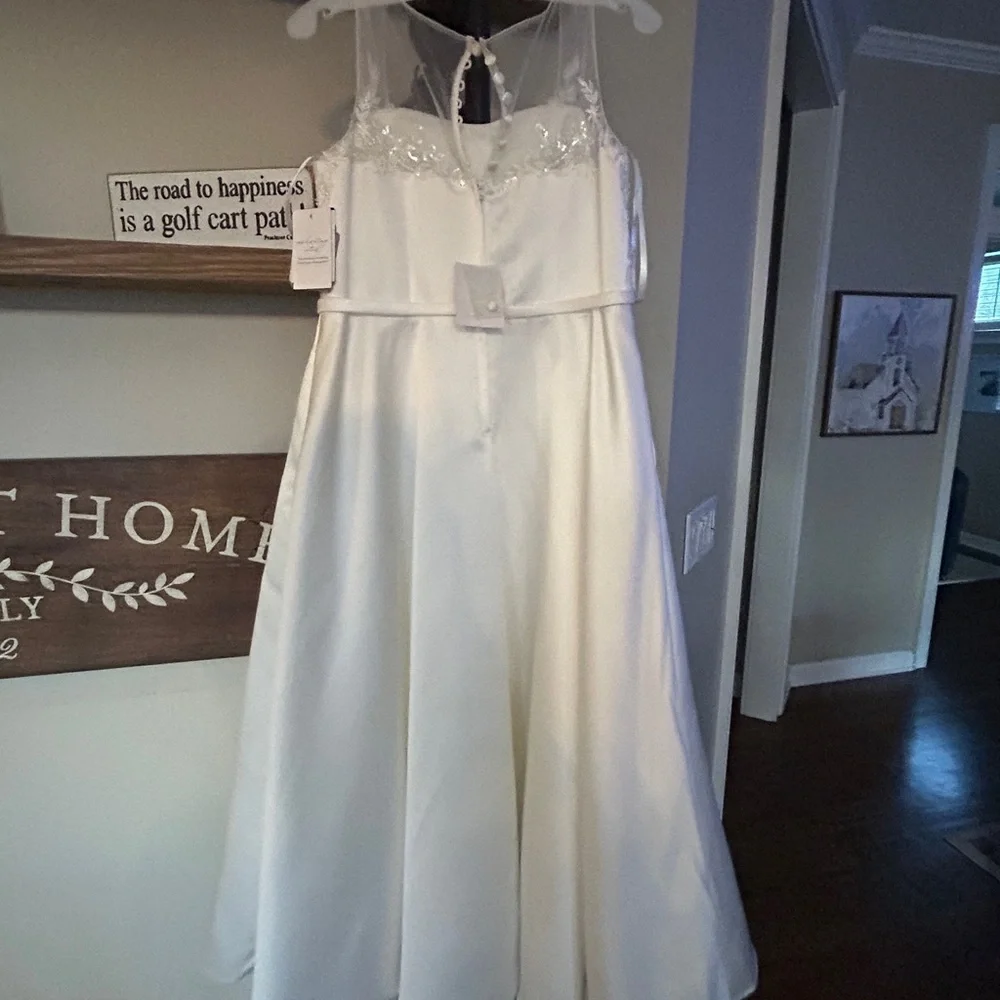 David's Bridal Ivory Sequin Bodice Satin A-Line Girls' Dress - Picture 2 of 8